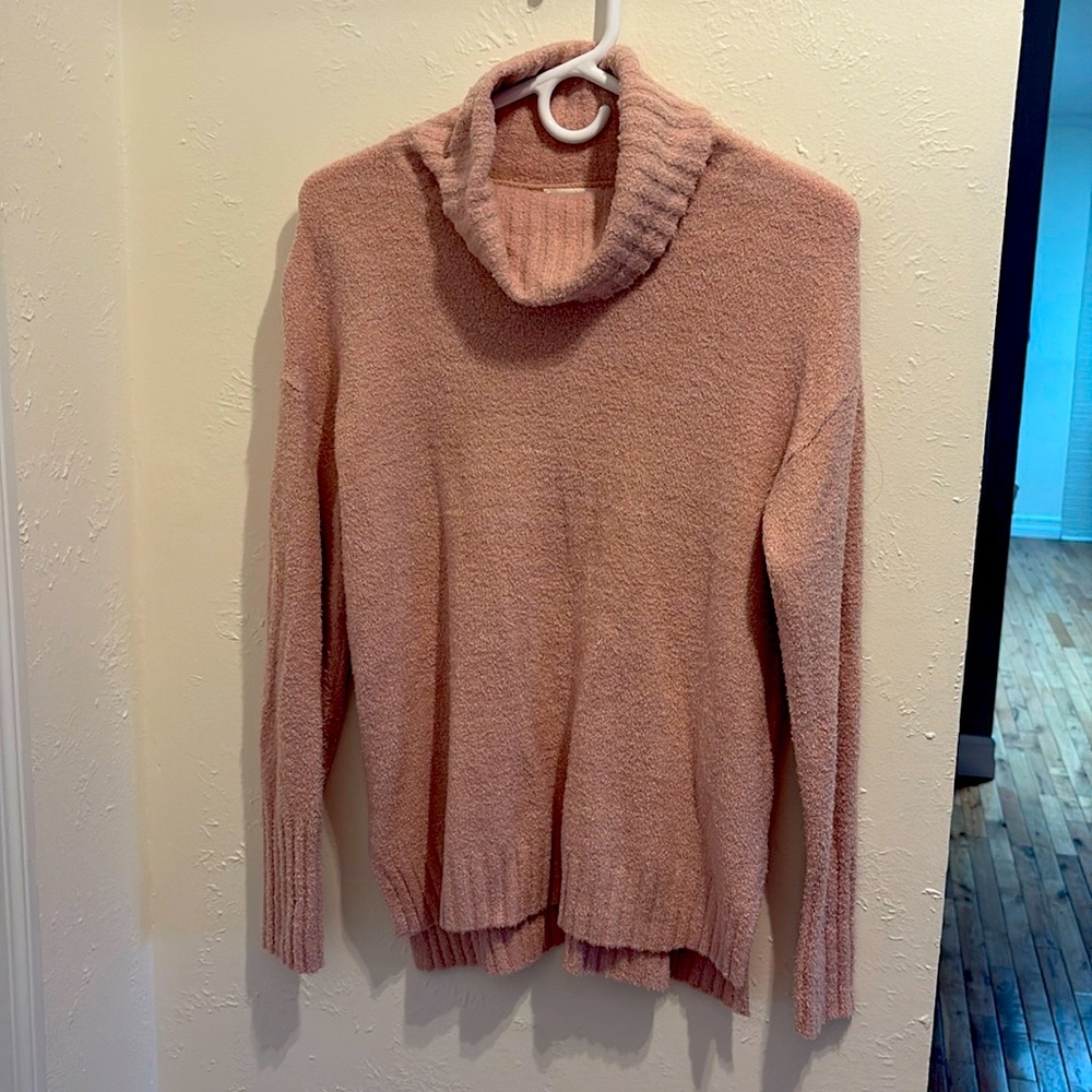 Caslon turtleneck